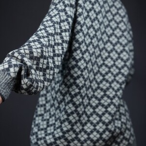 Checkered Vintage Wool Sweater black and white image 3