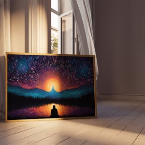 Può includere: Un dipinto incorniciato di un tramonto colorato su un lago di montagna. Il cielo è pieno di stelle e il sole tramonta dietro una cima di montagna. Una sagoma di una persona è seduta sulla riva del lago, guardando il tramonto.