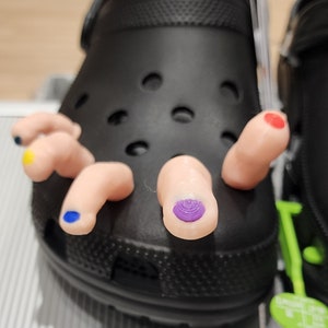 Feet in deals crocs
