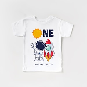 Astronaut Geburtstag Shirt, Raumschiff und Planeten Geburtstag, erste Reise um die Sonne Shirt, niedliches erstes Geburtstagsgeschenk