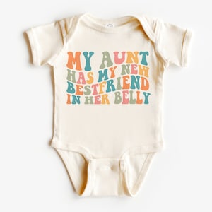 Minha tia tem minha melhor amiga em seu body de barriga, camiseta de prima mais velha, promovida a body de prima mais velha, anúncio de gravidez, camiseta de sobrinha sobrinha