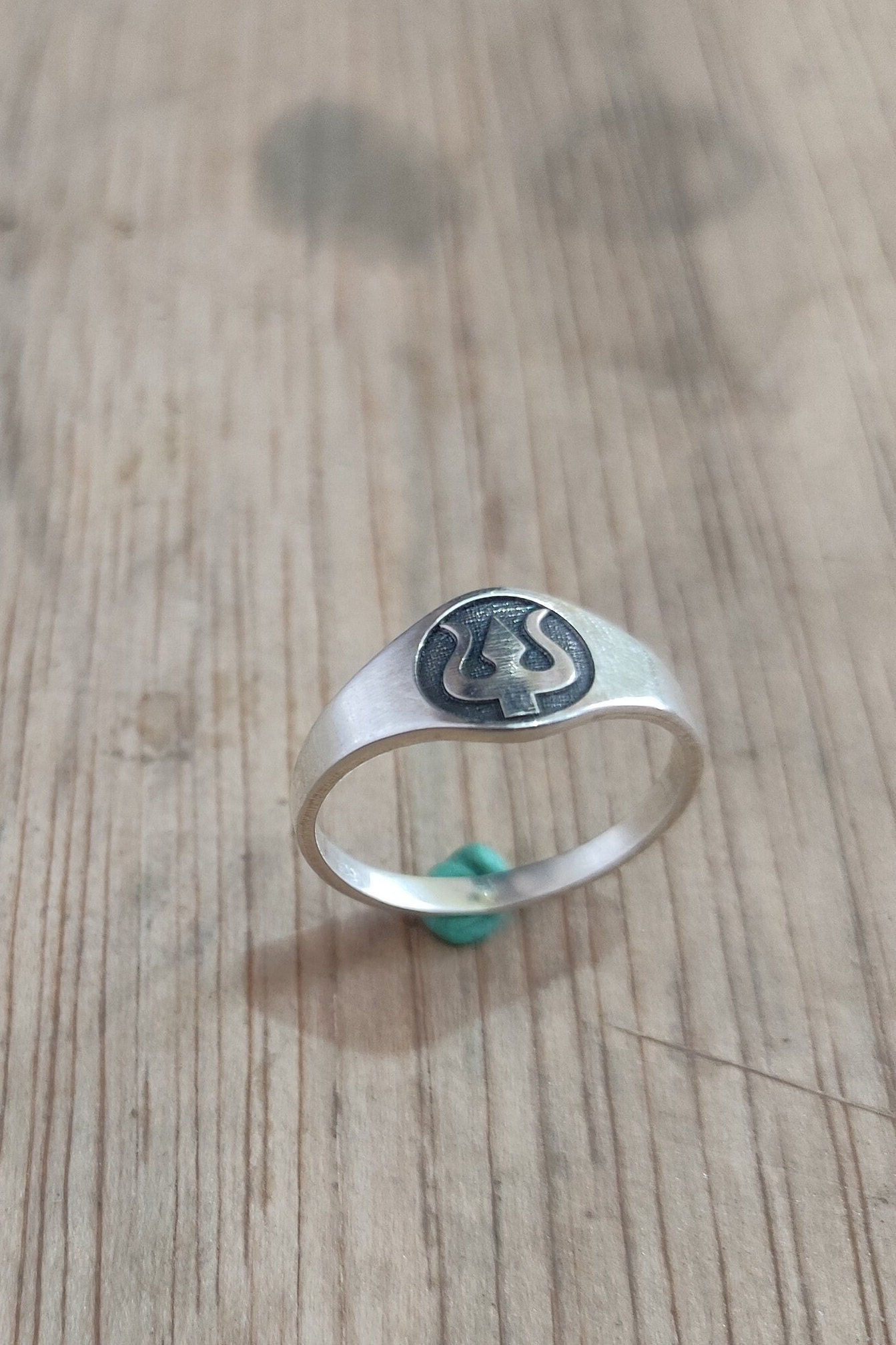 Designer Tortoise Ring For Female in Pure Silver Online