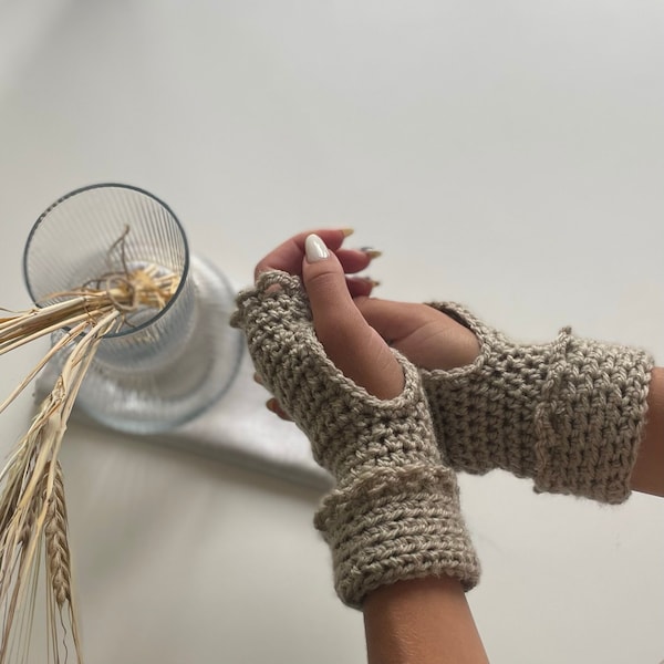 Crochet Wrist Warmers - Pattern