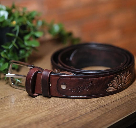 Artisan Embossed Leather Belt with Silver Buckle‎ Artisan Black Leather Belt – Ishaor Silver Buckle  main image 4
