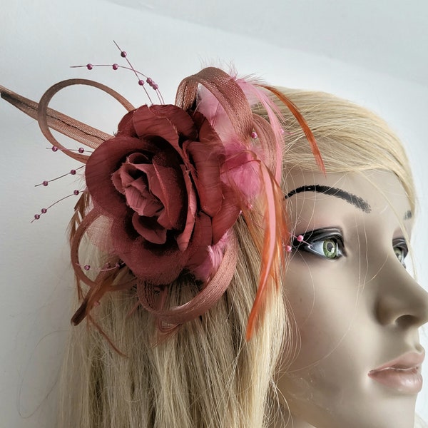 Dusky Pink Fascinator with comb. Wedding Hen Night Races No extra delivery charge on additional items
