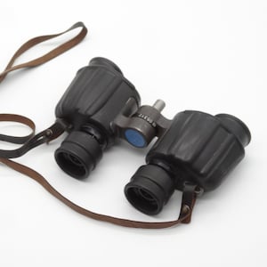 Vintage Leica 8x30 1064nm Swiss Army Military Binocular Prime Binoculars Kern rubberized SWISS Military Army marked