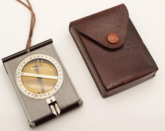 Rare Büchi Bern SWISS ARMY MILITARY Precision compass metal Case Vintage 50s