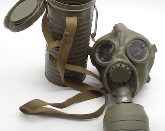 Swiss army military gas mask ABC glasses with Original case +  vintage FEGA 1939 Surplus WW2 WWII World War 2
