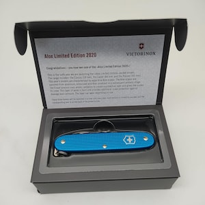 New 2020 Victorinox Aqua Blue Pioneer Alox Limited Edition 0.8201.L20 with case Switzerland Army soldier knife SAK Boxed