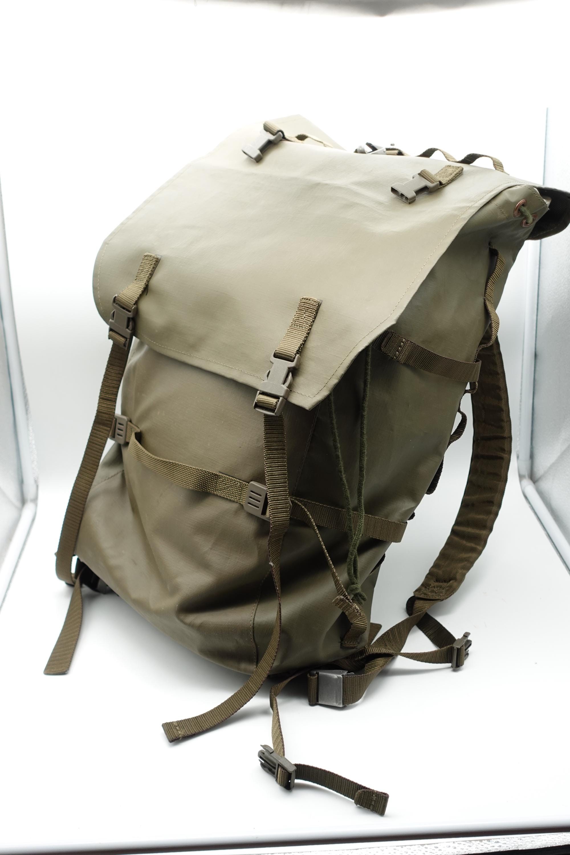 Norwegian army rucksack - Etsy 日本