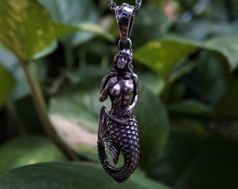 Mermaid Pendant,Oxidized Silver Mermaid Pendant,Mermaid Necklace,Underwater Queen Inspired Jewelry,Gothic Fantasy Ocean Pendant,Sea Jewelry