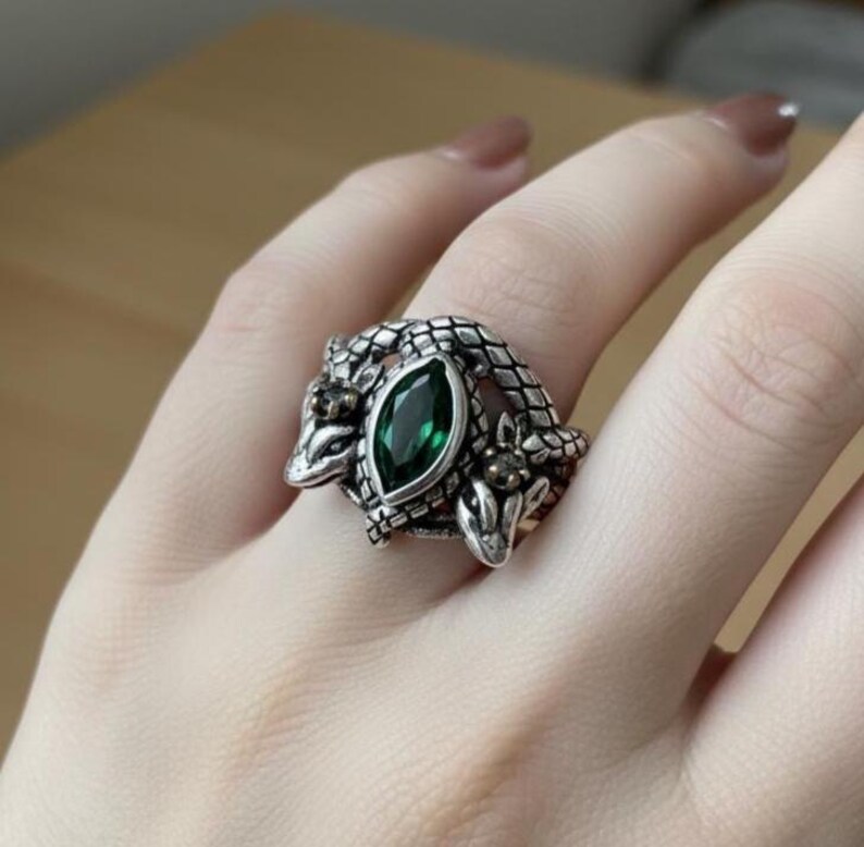 Two Snake Rings Two Snakes Ring, Emerald Dragon Eyes, Oxidized German Silver, Gothic ...