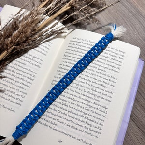 Lesezeichen: Perfekte Begleiter für Bücherwürmer und besondere Geschenkidee