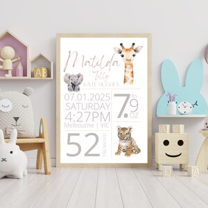 Gráfico de estatísticas de nascimento de animais de safári para bebês • Impressão de nome personalizado • Arte de parede para berçário na selva • Presente digital para bebê • Pôster personalizado para impressão