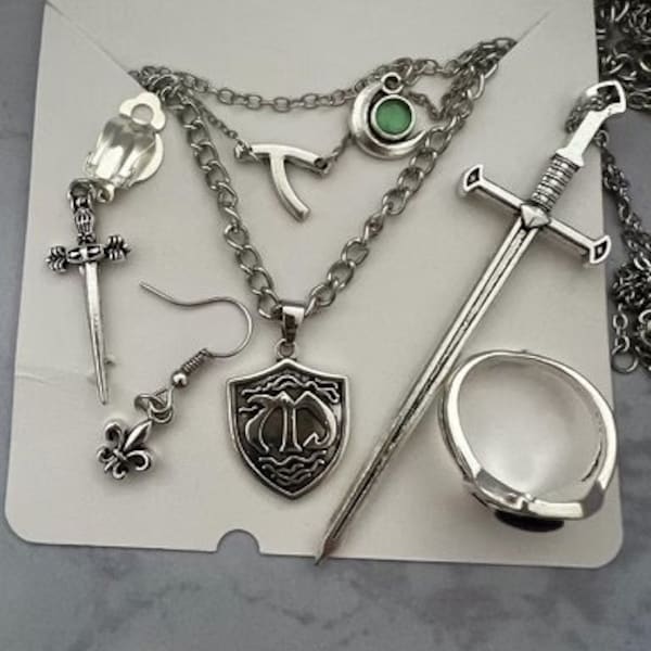 Los originales inspiraron joyas / pistolas falsas / dagas falsas / klaus Mikaelson / pendiente / collar / anillo de luz del día / anillo Mikaelson