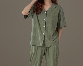 Ensemble pyjama en coton, monogramme de pyjama classique, cadeau unique pour elle, cadeau confortable pour elle, 2 poches sur le pantalon