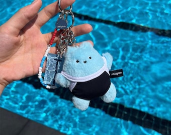 ALLTAGLICH Handmade Swimmy Bear Keychain