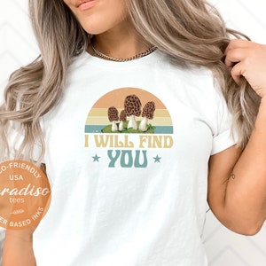 Mushroom Hunting Tee, Morel Mushroom Shirt, Hunting Morels Tee, Mushroom Shirt, Cottagecore Shirt, Goblincore Mushroom T-Shirt