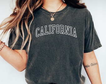 CALIFORNIA Shirt COMFORT COLORS T-shirt, California Trip, California Gifts, California T-shirt, Oversized College Shirt, Bachelorette Tee.