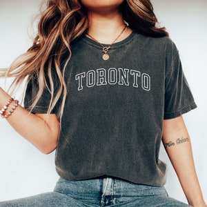 TORONTO Shirt, COMFORT COLORS T-shirt, Toronto Gift, Toronto Fan, Honeymoon, Ontario shirt, Toronto Tee, Holidays, Oversized College Shirt.