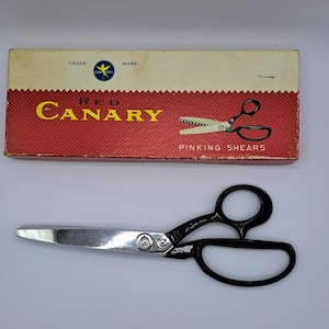 Vintage Red Canary Pinking Shears 9&quot; in Original Box
