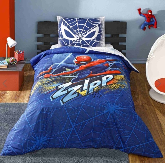 Full size clearance spiderman comforter set