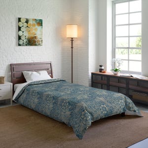 Vintage William Morris Marigold Blue Comforter Luxurious Comforter Maximalist Bedding Vintage Floral Comforter Flowing Flowers Bedding