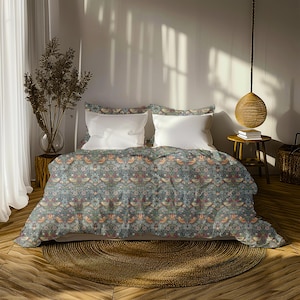 William Morris Strawberry Thief Designer Duvet Cover - Artistic & Luxurious Bedding