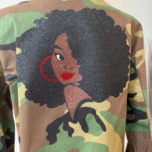 Kamouflagejacka, drottningjacka, afrokvinnajacka, anpassad kamouflagejacka, kamouflagejacka, present till henne, drottningjacka