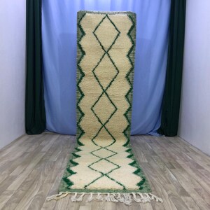 Handmade Moroccan rug, Moroccan Berber wool rug. Moroccan carpet. Handwoven, boho rug, geometric wool rug.Boujaad Living Room Rug -