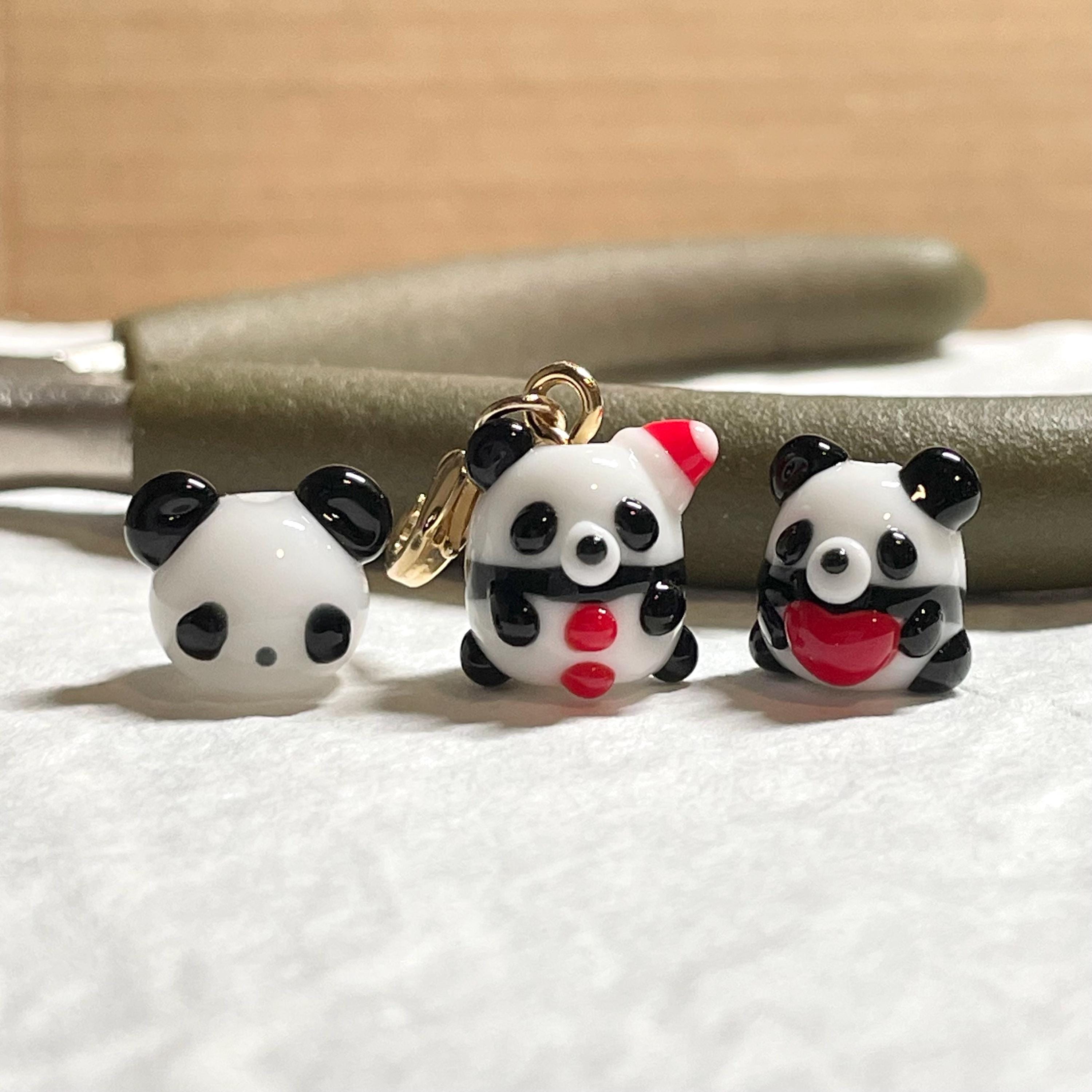 panda( ¨̮ )送料無料♪様 リクエスト 7点 まとめ商品 Handmade Lampwork Glass Panda Bead: Clip on Charm, Zipper Pull