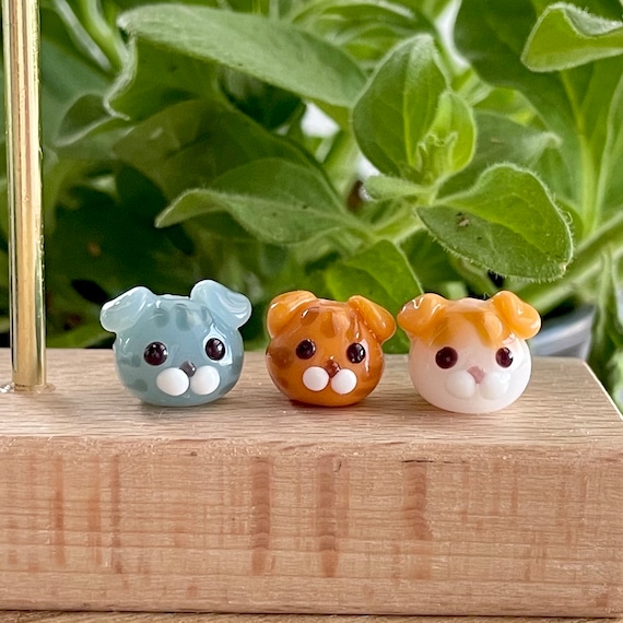Lampwork Glass Scottish Fold Tabby Cat Bead: Keychain, Clip On Charm, Phone Accessory