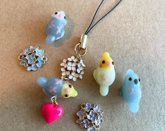 Lampwork Glass Cockatiel Charms for Phone Strap, Bag, Purse, Keychain