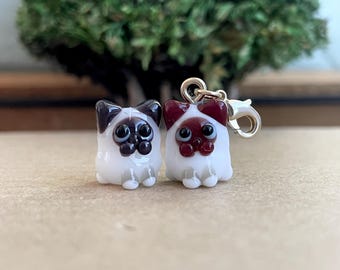 Lampwork Glass Birman Cat Bead: Clip-On Charm, Keychain, Zipper Pull, Phone Strap Accessory