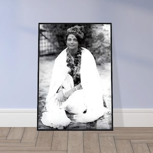 Sri Anandamayi Ma Wooden Framed Portrait | Female Guru Photo | Sage Reminder Image | Sacred Serenity Home Decor | Tranquil Art