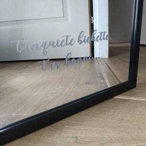T'inquiète bichette t'es bonne - sticker miroir - autocollant affirmation positive et de développement personnel
