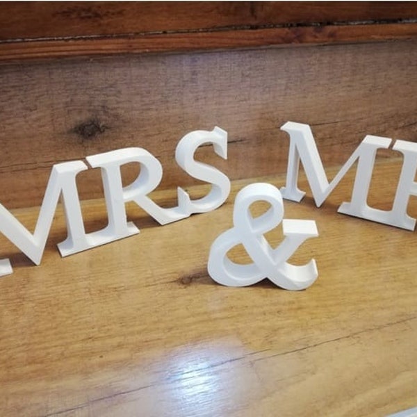 Mr and Mrs Wedding/Anniversary Cake Topper | Couples Engagement Tabletop Decor | Mr & Mrs Sign | Freestanding Mr Mrs Letters