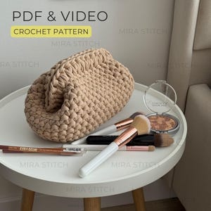 Patrón de neceser de ganchillo - Neceser de hilo de camiseta + Videotutorial