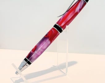 Bolígrafo acrílico rosa/rojo hecho a mano con detalles plateados