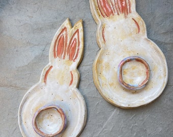 Hasenteller, Frühstücksteller Osterhase, handgemachte Keramik