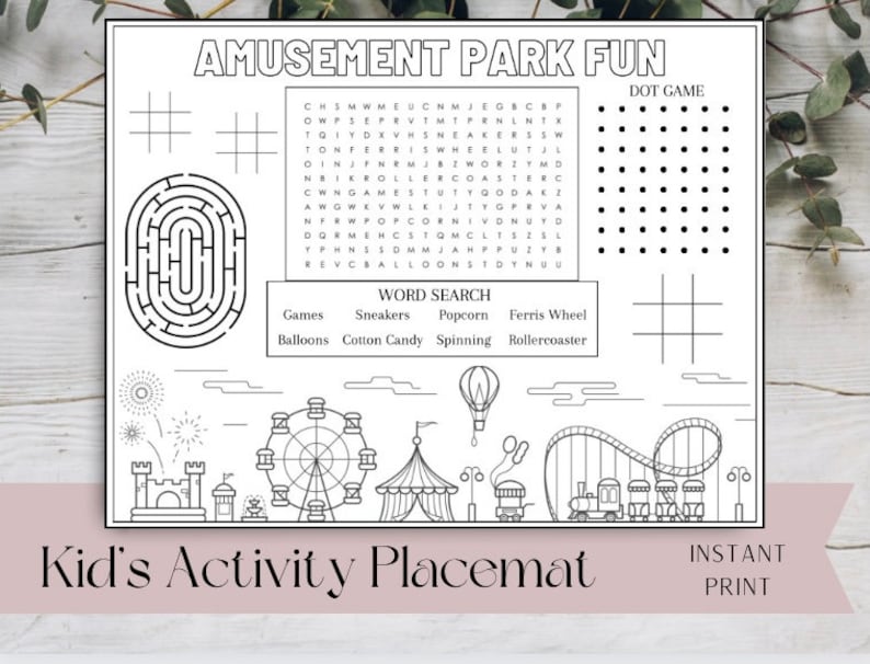 Puede incluir: Un mantel individual de actividades imprimible en blanco y negro para ni&ntilde;os con tem&aacute;tica de parque de atracciones. El mantel individual incluye un laberinto, una b&uacute;squeda de palabras, un juego de unir puntos y una imagen de un parque de atracciones con una noria, una monta&ntilde;a rusa, algod&oacute;n de az&uacute;car y un globo aerost&aacute;tico.