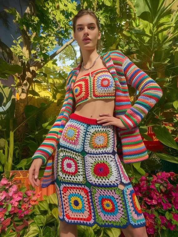 Gonna midi quadrata Grandma fatta a mano all'uncinetto colorata