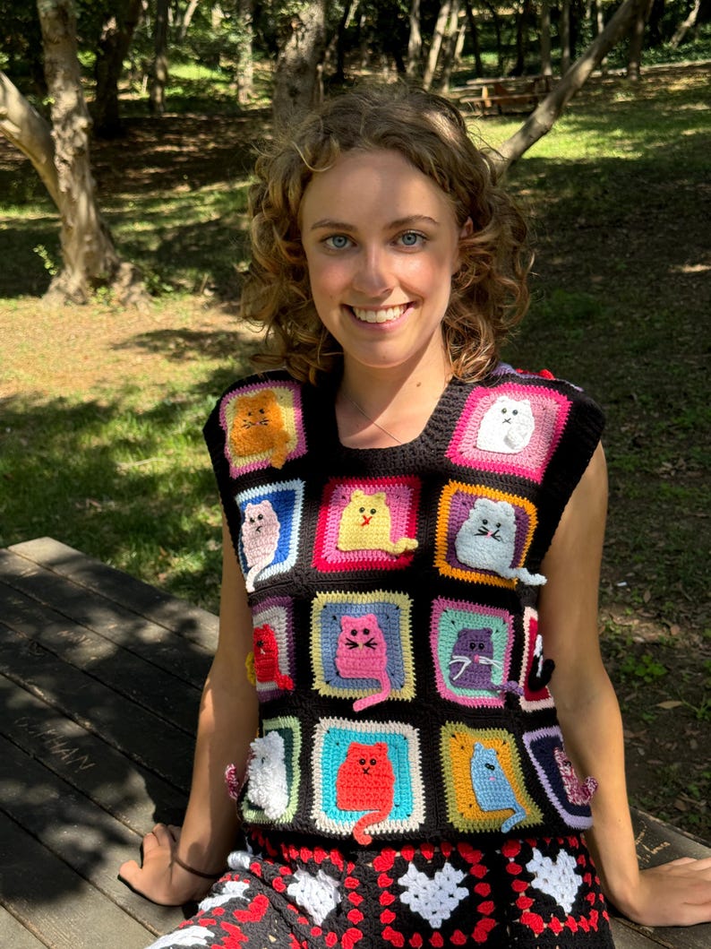 Graphic Wool Mix Cats Vest