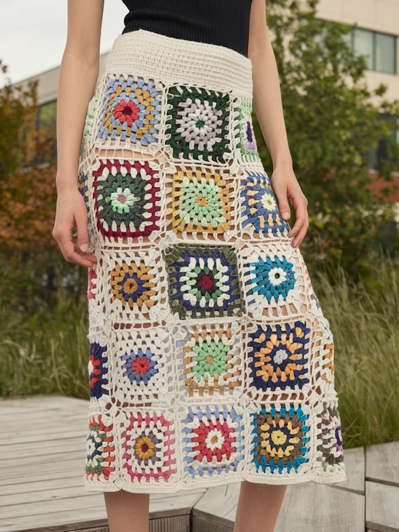90’s vintage long Flower crochet skirt Woman's Vintage Long Crochet Skirt & Top *flowered