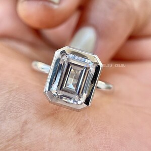 Emerald Cut Moissanite Bezel Set Solitaire Ring, Emerald Cut Solitaire Rings, Bezel Set Wedding Rings, Solitaire Engagement Rings for Women
