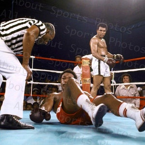 Muhammad Ali Knocks Out George Foreman