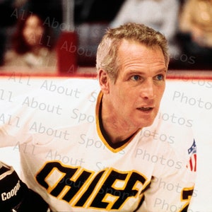 Paul Newman&#39;s &quot;Reggie Reg&quot; takes a &quot;Slap Shot&quot;
