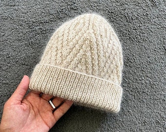 Pia Hat Knitting Pattern