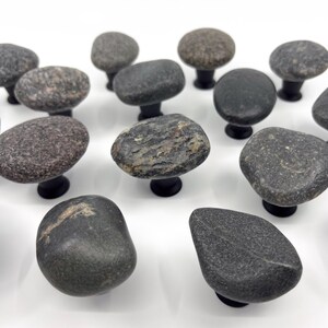 Tiradores de piedra natural, pomos de guijarro, herrajes únicos para armarios de cocina, tiradores rústicos para cómodas.