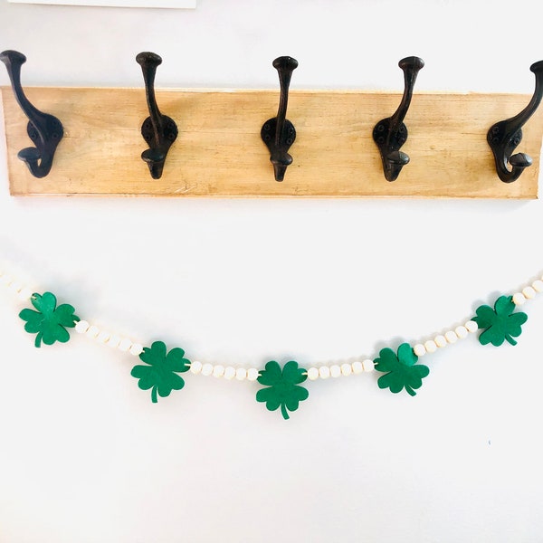 St. Patrick's Day Garland, St. Patrick's Day Banner, Wood Beads and Green Felt Shamrocks Mantel Banner, March Banner, Farmhouse Bunting